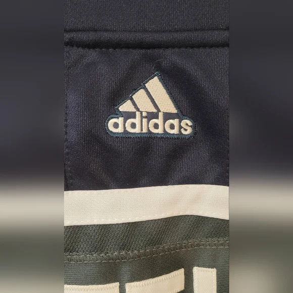 Winnipeg Jets Blake Wheeler #26 Replica jersey - Picture 2 of 16